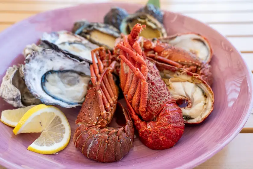 淡路島近海の食材を使用